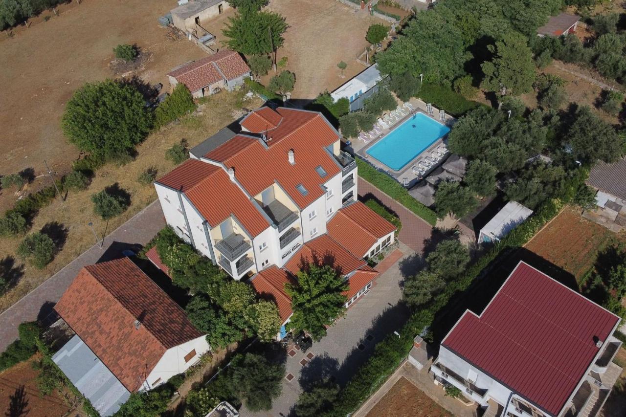 Villa Tade Debeljak Eksteriør bilde